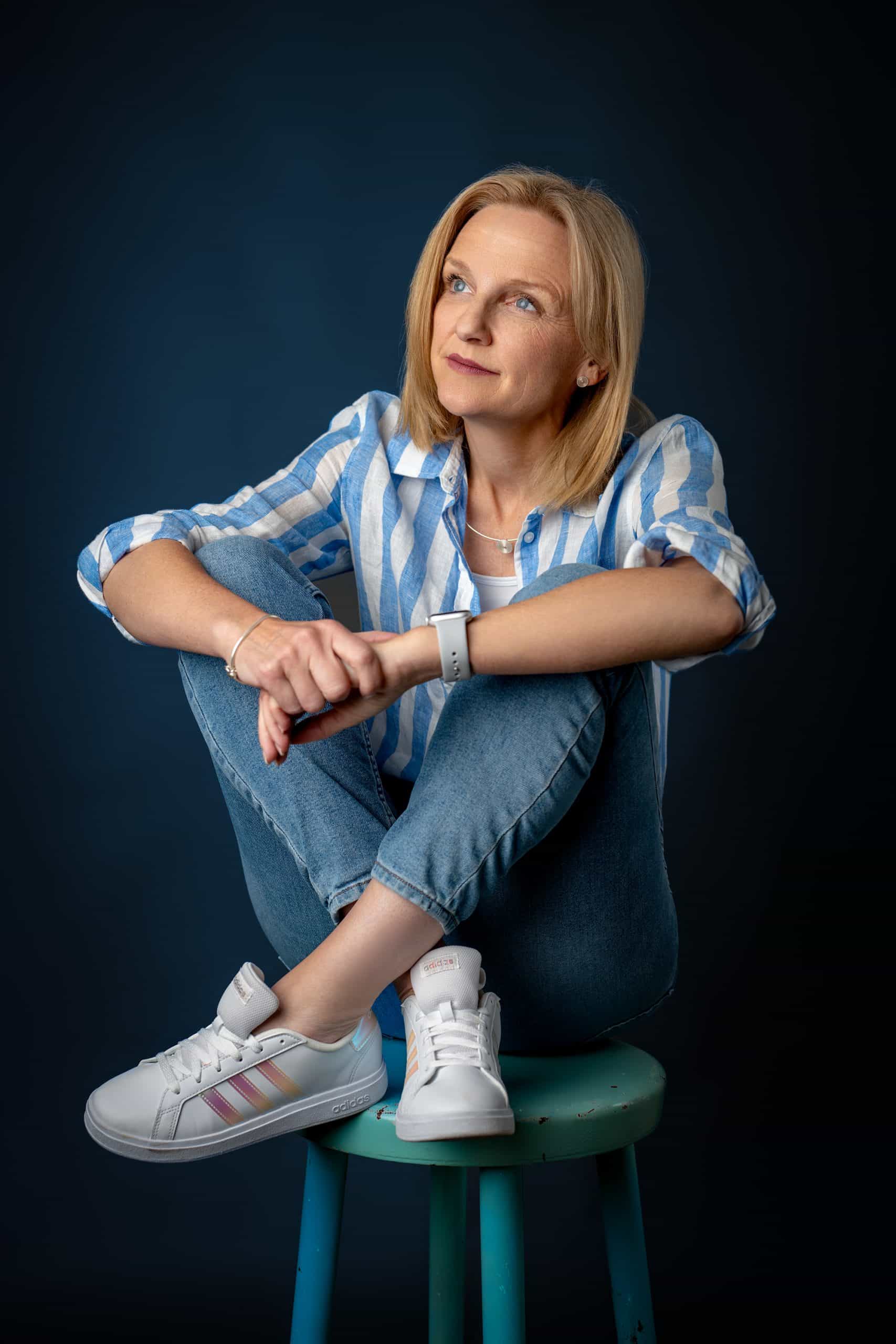 A5_2163-Fotoshooting-Dana-Fischer-blau-Fotografie-Marc-Lehmann